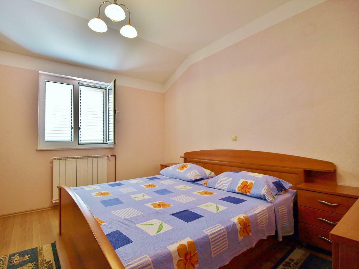 Apartmani Andelo I Ruzica Mundanije Extérieur photo