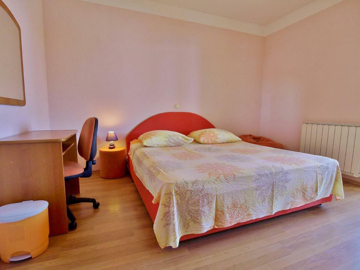 Apartmani Andelo I Ruzica Mundanije Extérieur photo